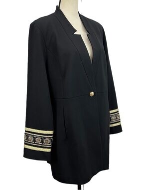 NWT Chico's Gold Embroidery Cuff Detail Black Jacket